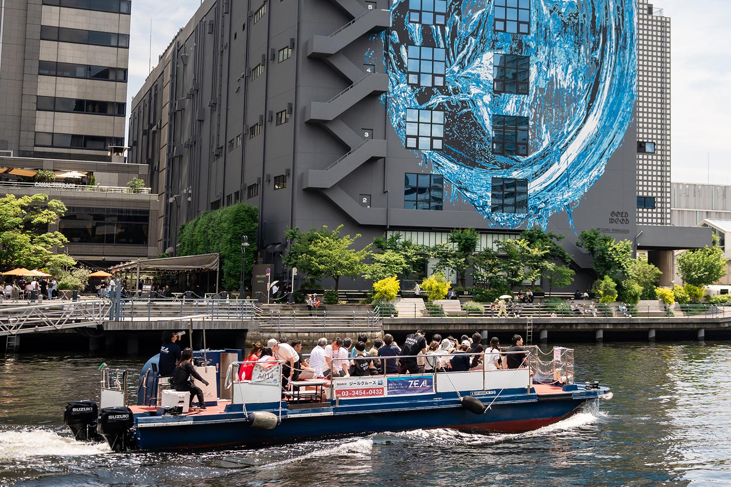 豪華クルーザーで巡る！天王洲アート＆レインボーブリッジ周遊クルーズ